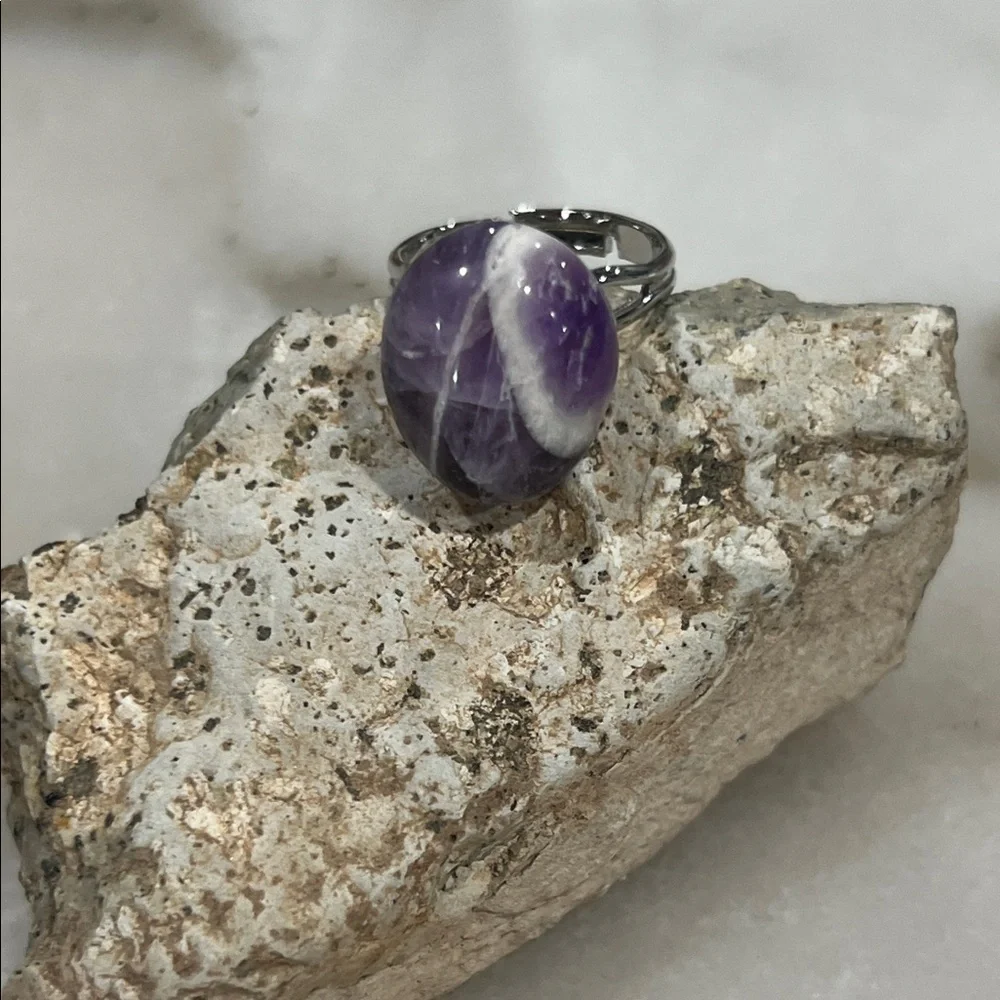 Purple Amethyst Gemstone Ring
